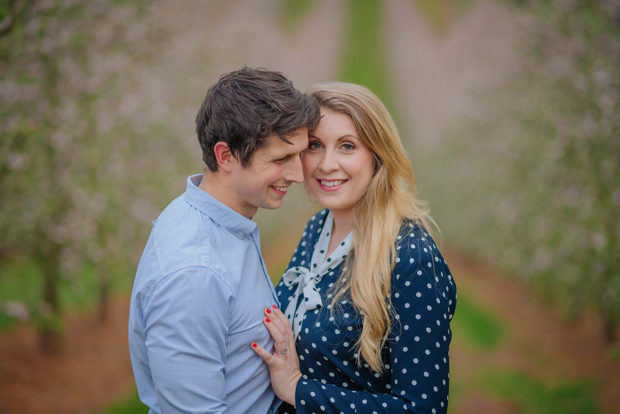 engagement-photography-in-herefordshire-west-midlands (17)