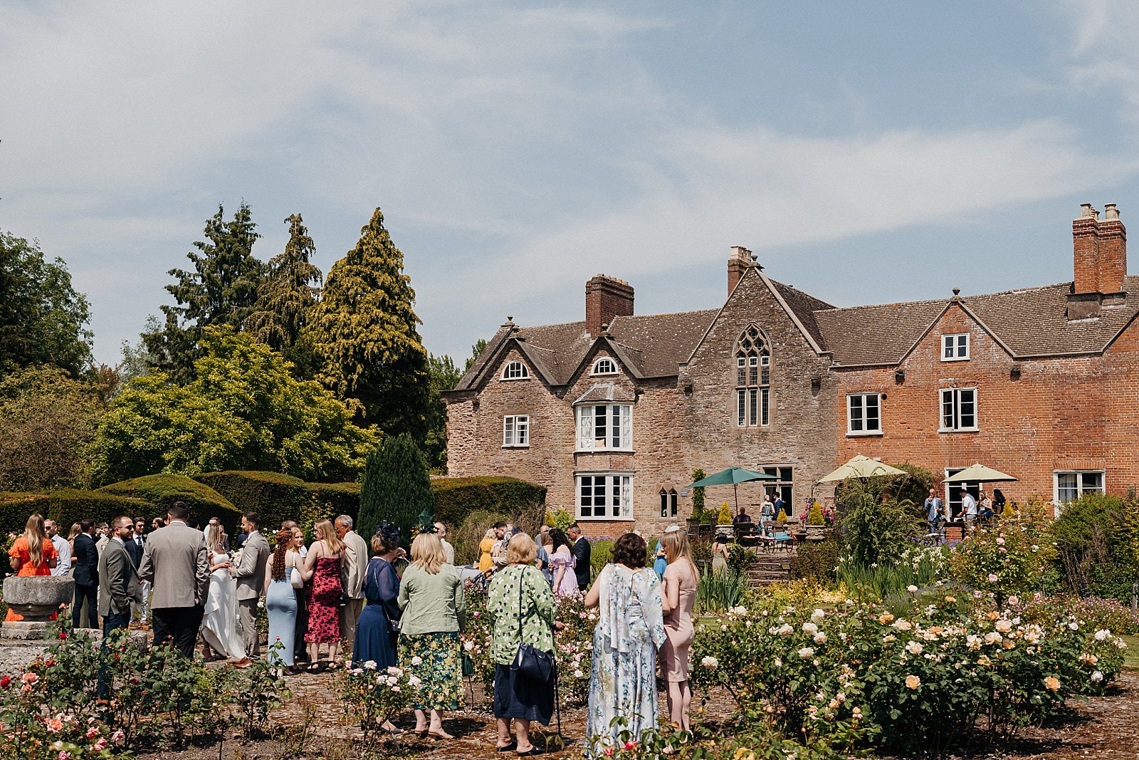 Broadfield Court Wedding 3