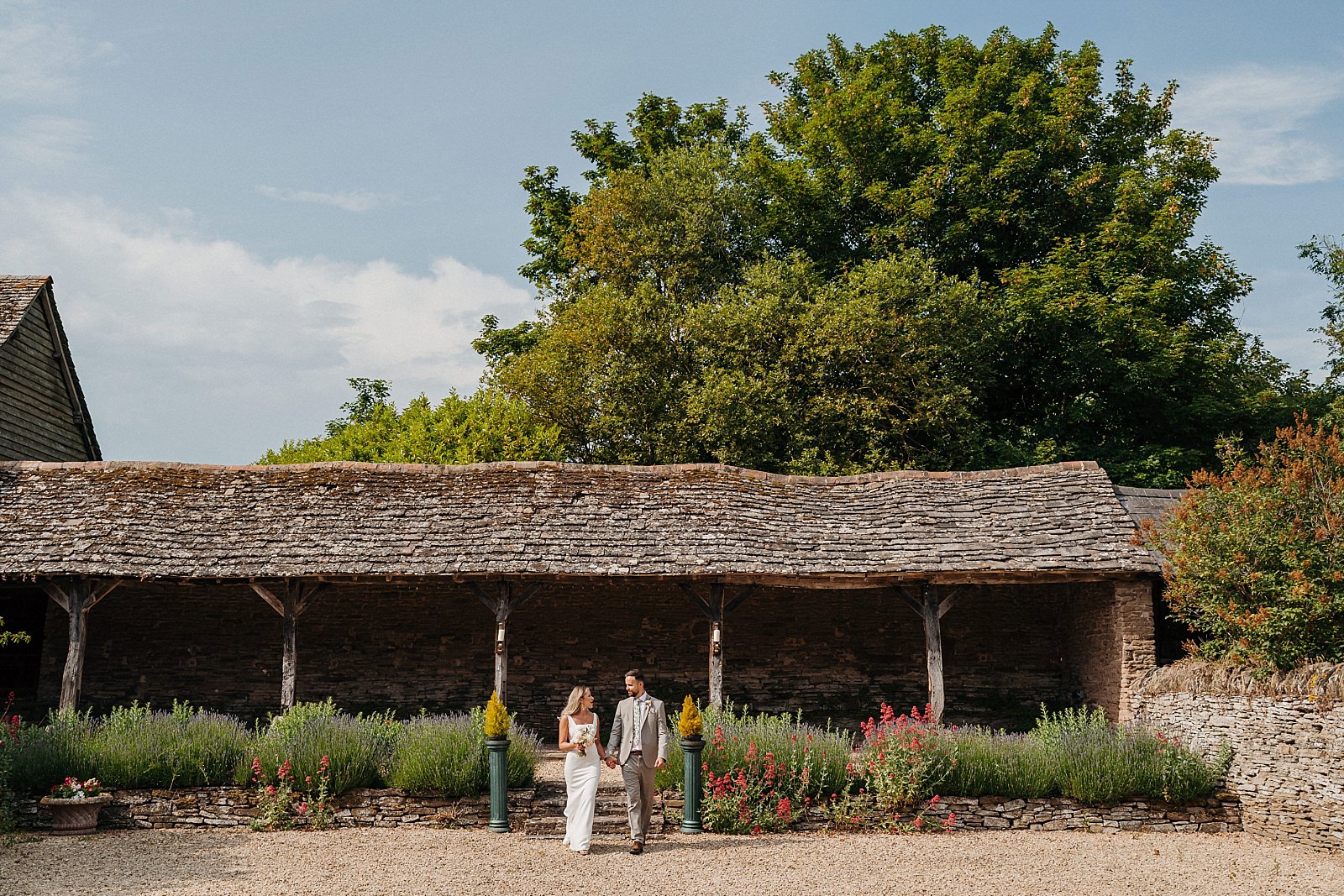 Broadfield Court Wedding 12